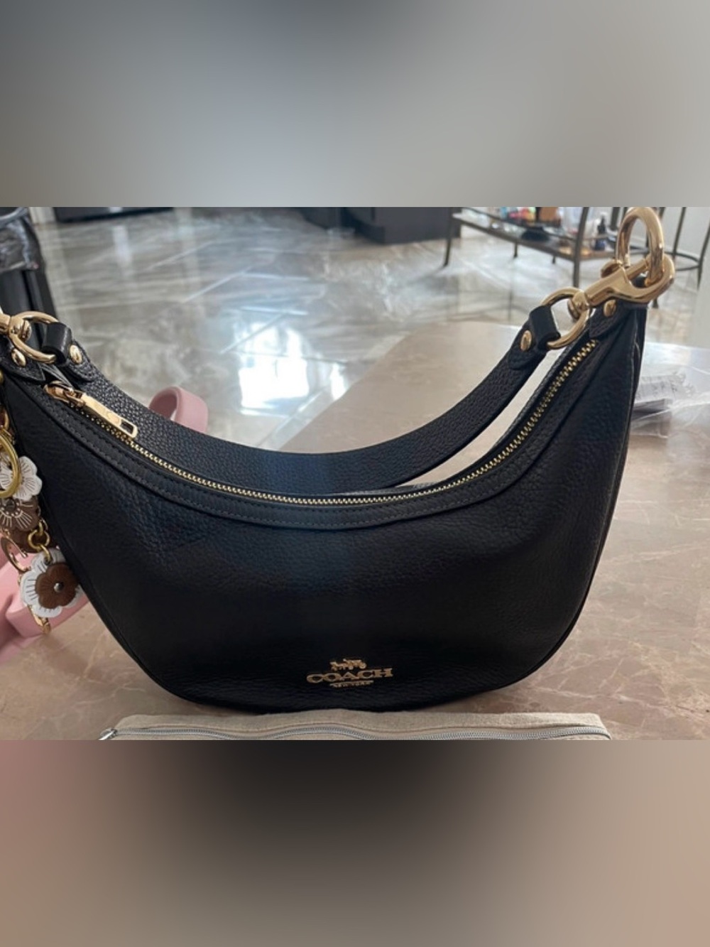 Coach Hobo Pebbled Crescent Shoulder bag Detachable Strap and black chain.
